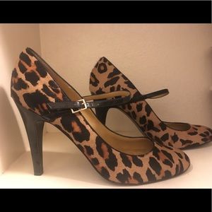 Leopard printed heels size 10